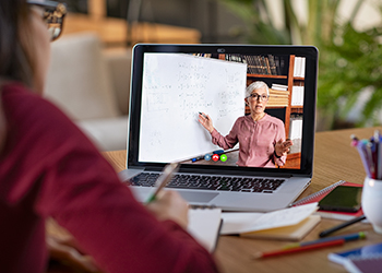 Online learning: Executive Education boom