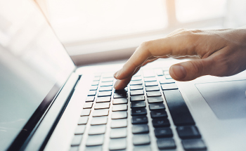 Online program management